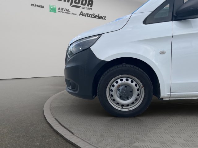 MERCEDES-BENZ Vito usata 18