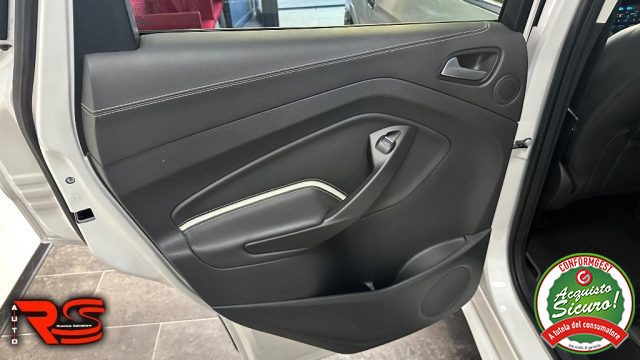 FORD Kuga usata, con Lettore CD