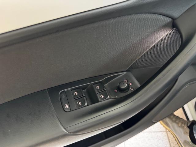 AUDI Q3 usata, con Park Distance Control
