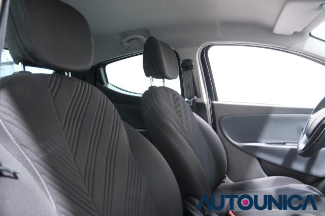 LANCIA Ypsilon usata 48