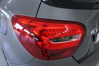 MERCEDES-BENZ A 160 usata, con Sistema di chiamata d