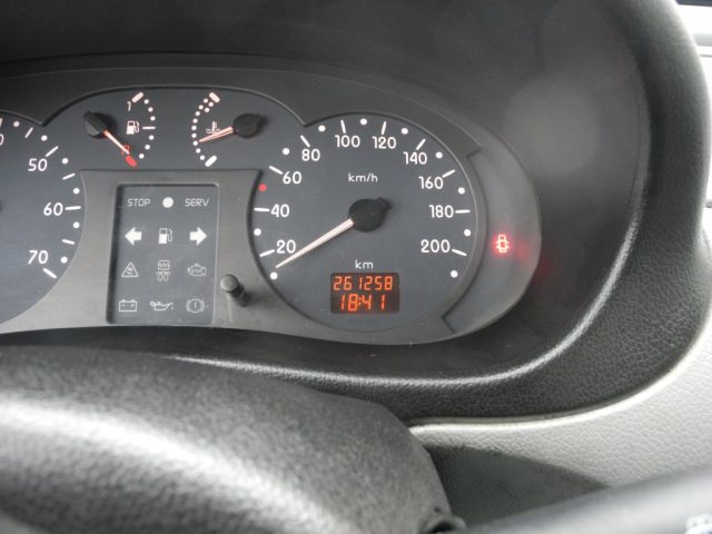 RENAULT Kangoo usata 15