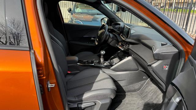 PEUGEOT 2008 usata, con Park Distance Control