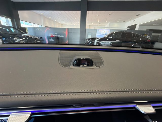 MERCEDES-BENZ E 300 usata, con Sedili riscaldati