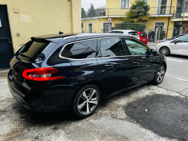 PEUGEOT 308 usata, con Airbag Passeggero