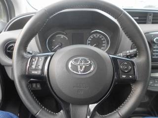 TOYOTA Yaris usata, con Controllo automatico clima