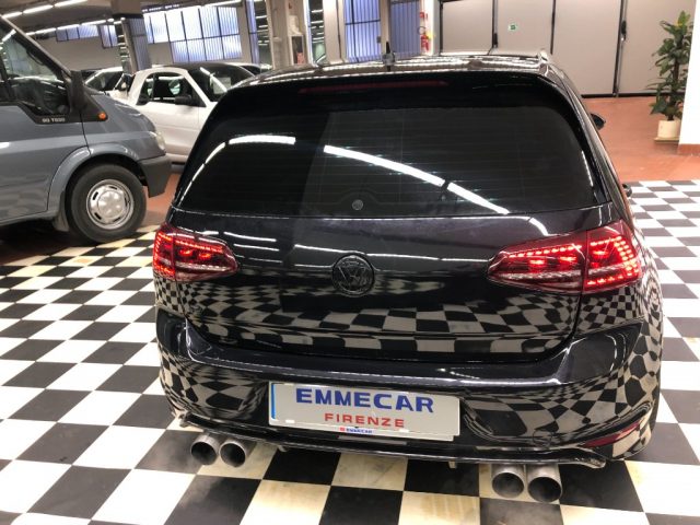 VOLKSWAGEN Golf usata, con Autoradio