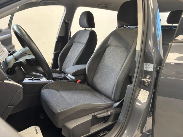 VOLKSWAGEN Golf Variant usata, con Chiusura centralizzata