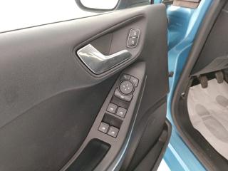 FORD Fiesta usata, con Vetri oscurati