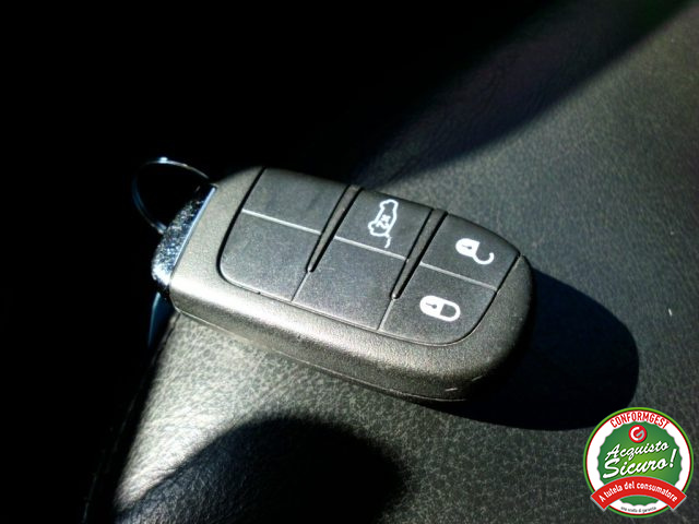 JEEP Renegade usata, con Volante in pelle
