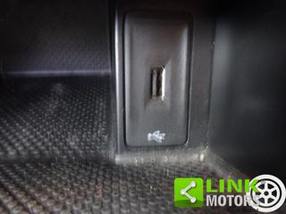 VOLKSWAGEN Golf usata, con Sensore di pioggia