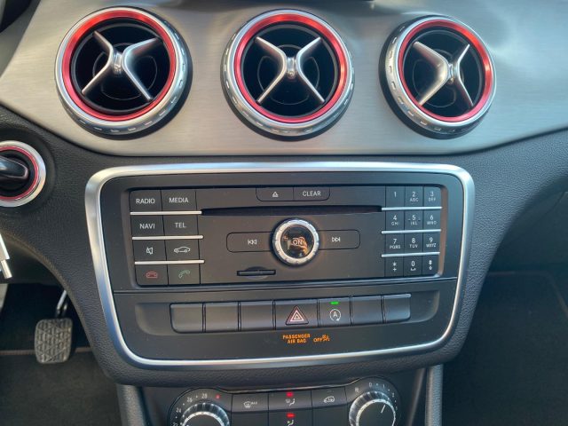 MERCEDES-BENZ GLA 200 usata, con Tetto panorama