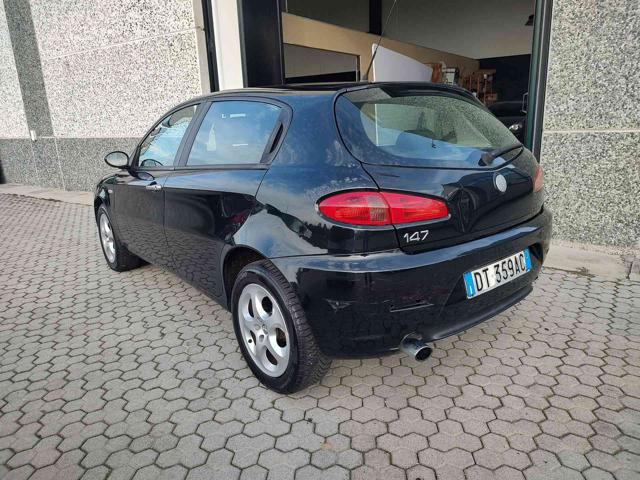 ALFA ROMEO 147 usata, con Airbag laterali