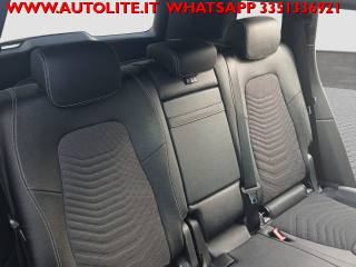 MERCEDES-BENZ GLB 200 usata, con USB