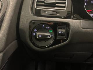 VOLKSWAGEN Golf usata, con Sensori di parcheggio posteriori