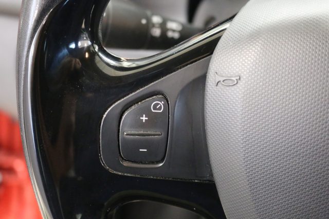 RENAULT Clio usata, con USB