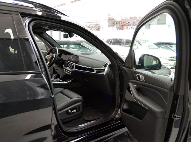 BMW X7 usata, con Autoradio