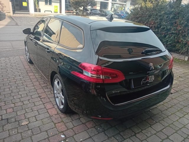PEUGEOT 308 usata, con Climatizzatore