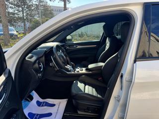 ALFA ROMEO Stelvio usata, con Alzacristalli elettrici