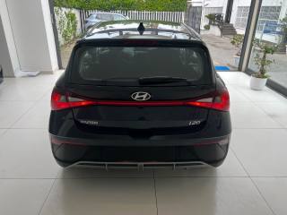 HYUNDAI i20 usata, con Climatizzatore