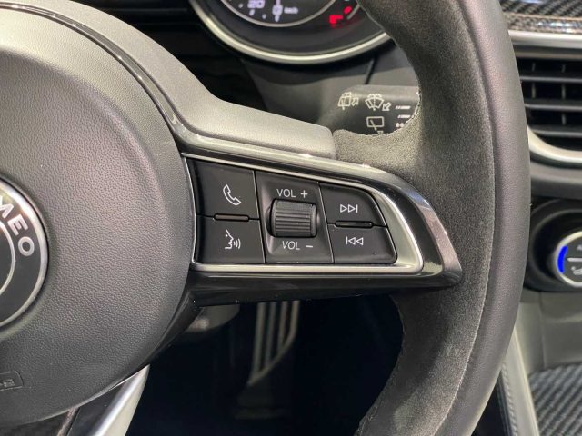 ALFA ROMEO Stelvio usata, con Bluetooth