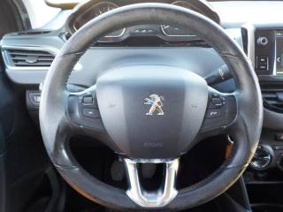PEUGEOT 2008 usata, con Specchietti laterali elettrici