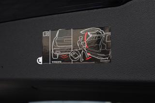 VOLVO V60 usata, con Climatizzatore automatico, 2 zone