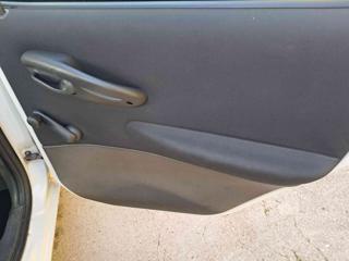 FIAT Punto usata 21