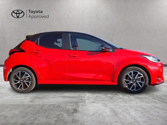 TOYOTA Yaris usata, con Autoradio