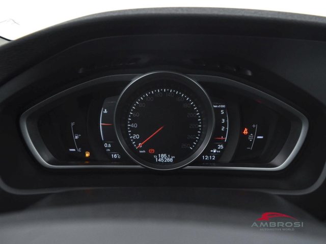 VOLVO V40 usata 12