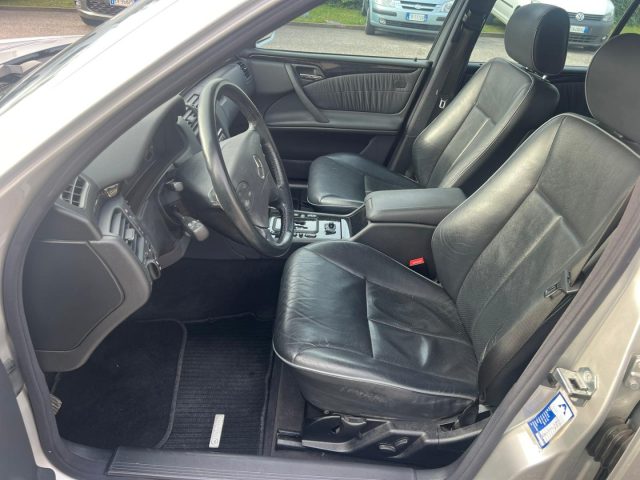 MERCEDES-BENZ E 320 usata, con Cruise Control
