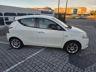 LANCIA Ypsilon usata, con Airbag Passeggero