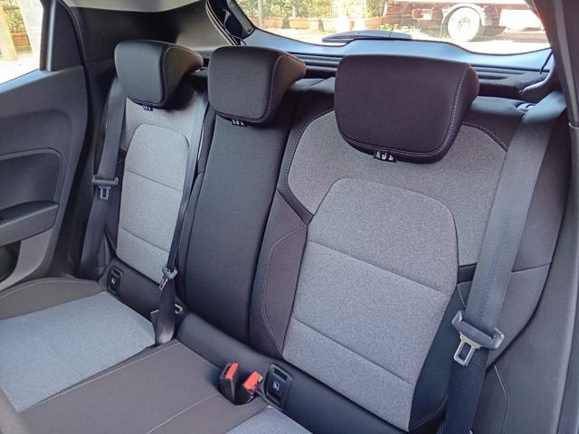 RENAULT Clio usata, con Touch screen