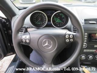 MERCEDES-BENZ SLK 200 usata, con Volante in pelle