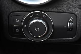 ALFA ROMEO Stelvio usata, con Specchietti laterali elettrici