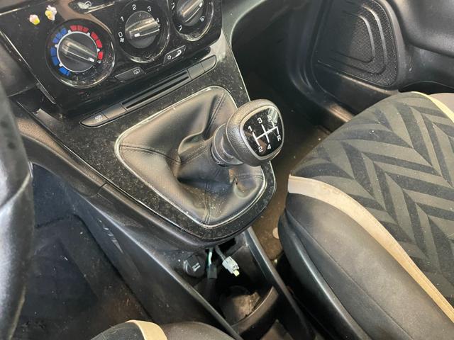 LANCIA Ypsilon usata, con Sedile posteriore sdoppiato