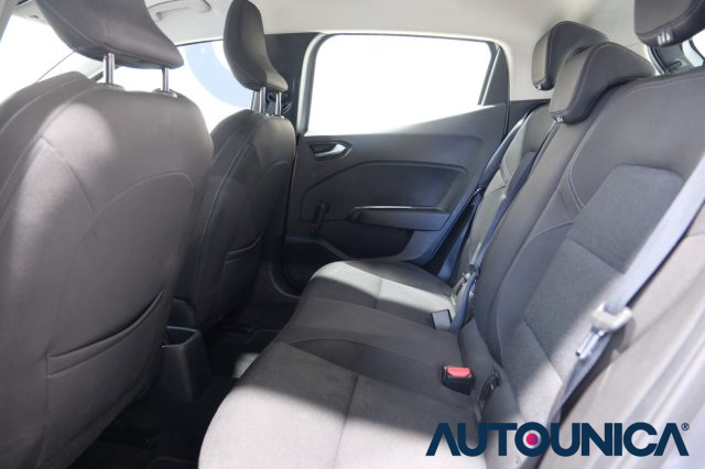 RENAULT Clio usata, con Monitoraggio pressione pneumatici