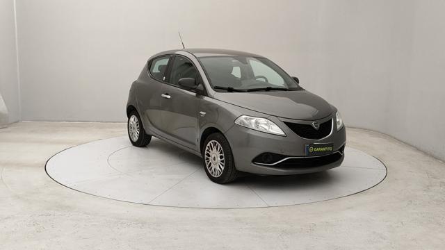 LANCIA Ypsilon usata, con Boardcomputer