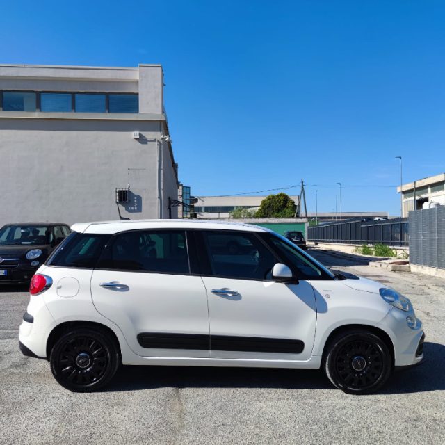 FIAT 500L usata, con Airbag