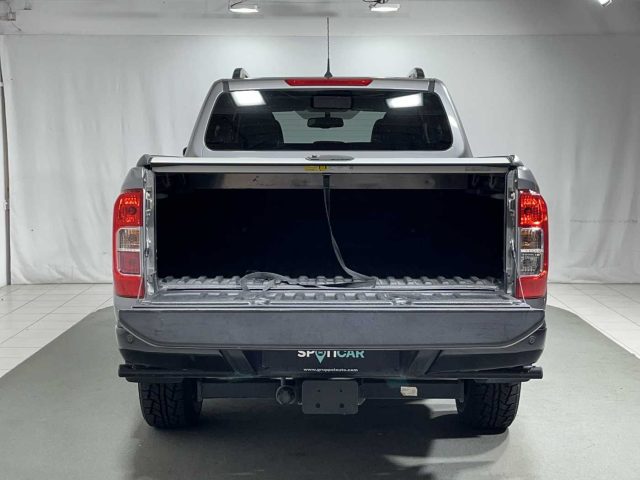 NISSAN Navara usata, con Servosterzo