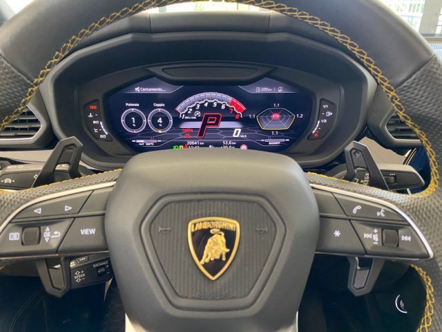 LAMBORGHINI Urus usata, con Servosterzo