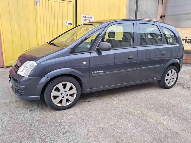 OPEL Meriva usata, con Airbag Passeggero