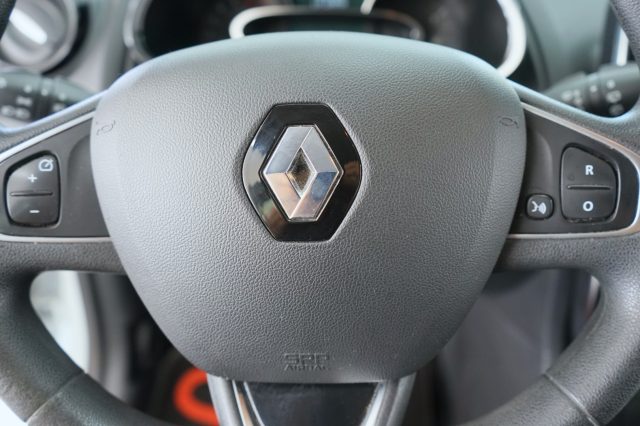 RENAULT Clio usata 32