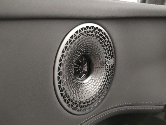 LOTUS Eletre usata, con USB