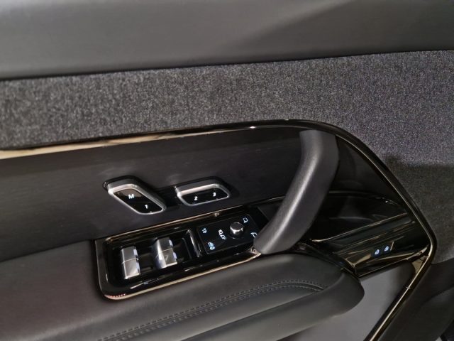 LAND ROVER Range Rover Sport usata, con Portellone posteriore elettrico