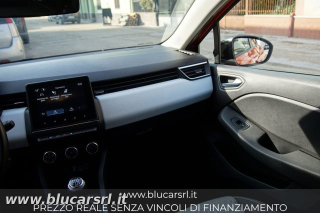 RENAULT Clio usata 8