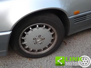 MERCEDES-BENZ SL 280 usata 24
