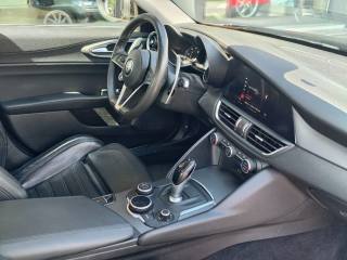 ALFA ROMEO Giulia usata, con Cruise Control