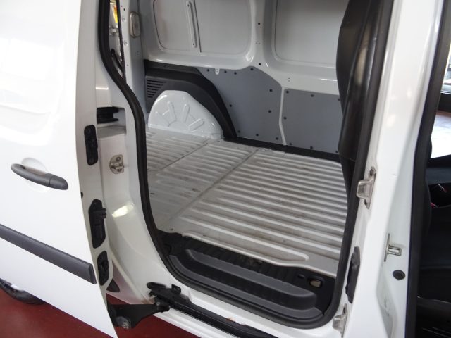 RENAULT Kangoo usata, con Controllo trazione