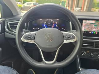 VOLKSWAGEN Taigo usata, con Luci diurne